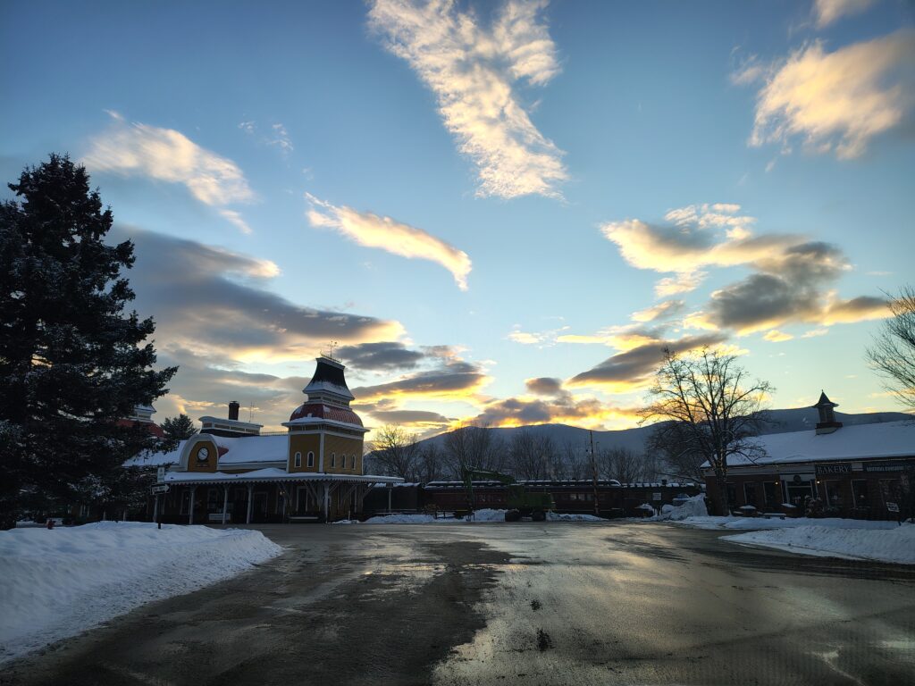Alpenglow North Conway NH